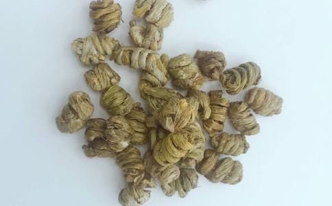 鱼胶跟什么食材一起炖最营养 了解一下 鱼胶怎么吃最营养 鱼胶的营养价值 鱼胶怎么吃最有营养