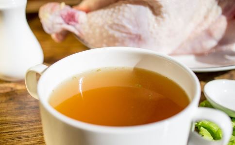 冬季想养生 可试着喝茶 冬季喝茶好吗 冬季喝茶有什么好处 喝茶要注意什么